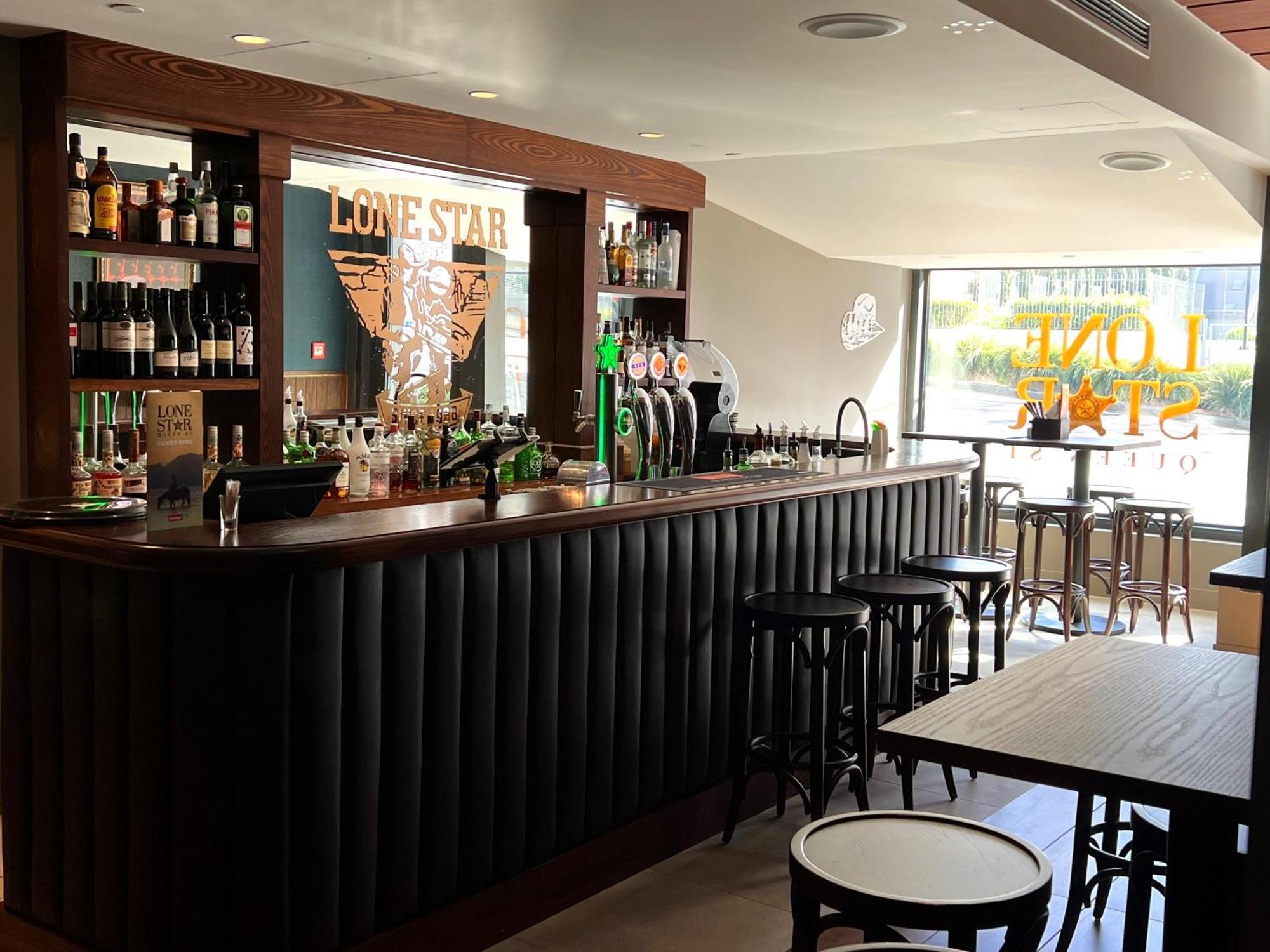 Mercure Auckland Queen Street Buitenkant foto